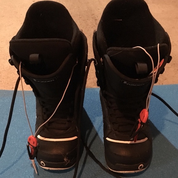 men's burton invader snowboard boot